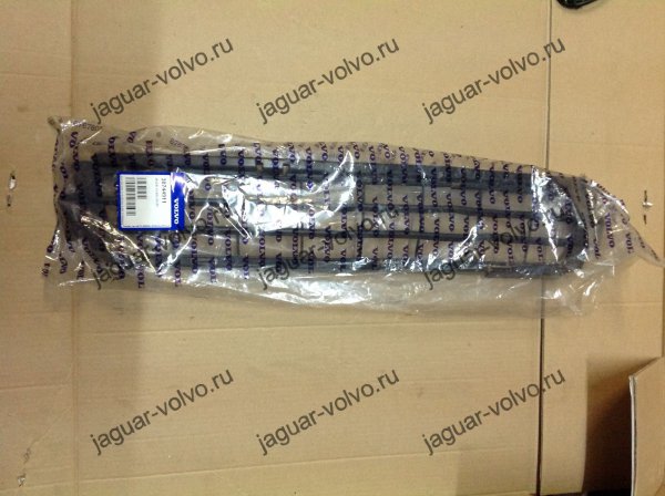 Решетка переднего бампера VOLVO S40 - V50
