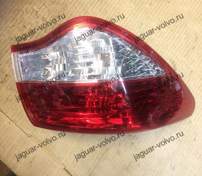 Фонарь левый Nissan Almera