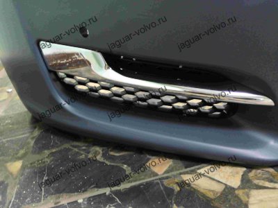 Молдинг хром переднего бампера правый Jaguar XJ351 2015