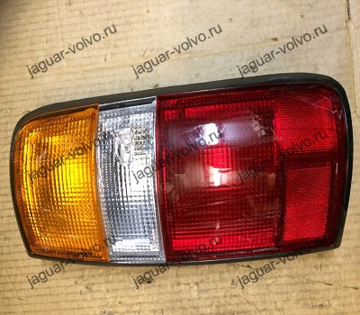 Фонарь правый Toyota Land Cruiser